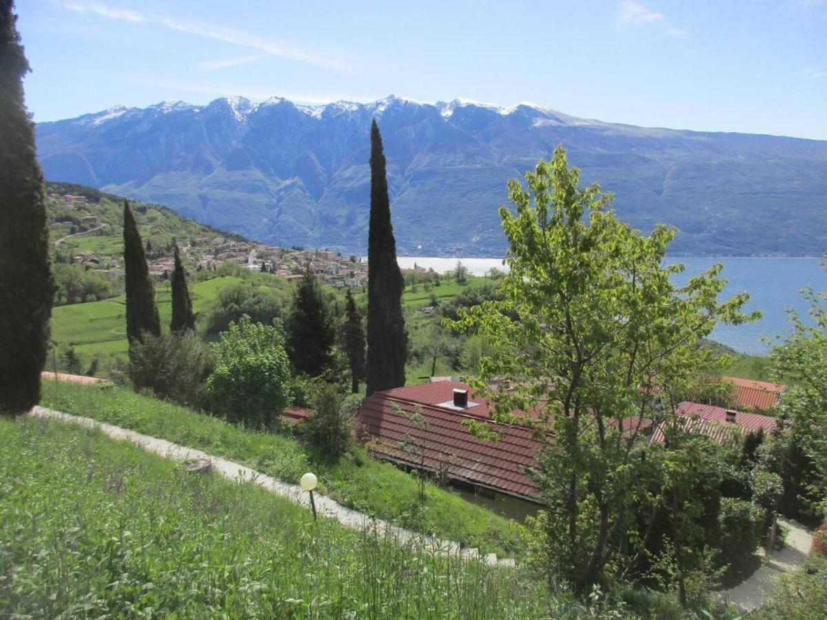 Villa Inviting 2-Bed House In Tignale Olzano Exterior foto
